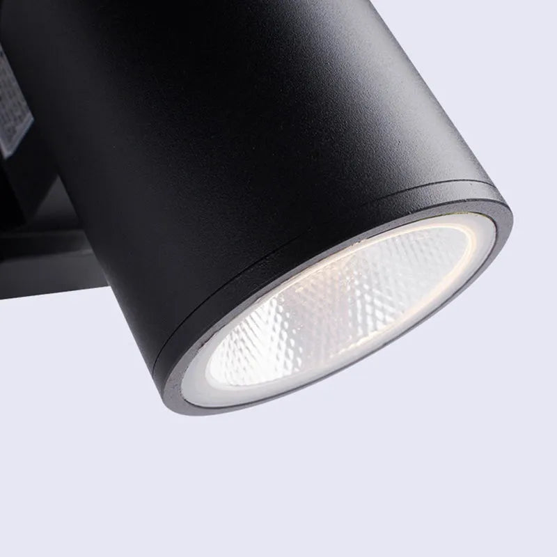 Lampa ścienna Kirema minimalistyczna, dwugłowicowa, zewnętrzna