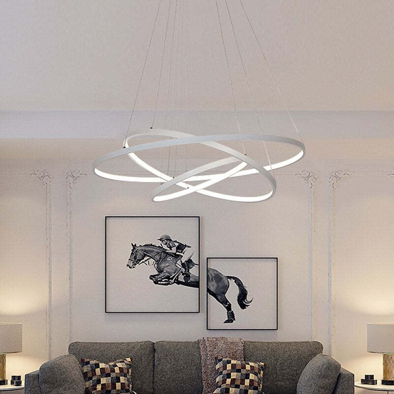 Lampa wisząca Toriq, z podświetlanym wewnętrznym pierścieniem, Biała/Czarna/Złota