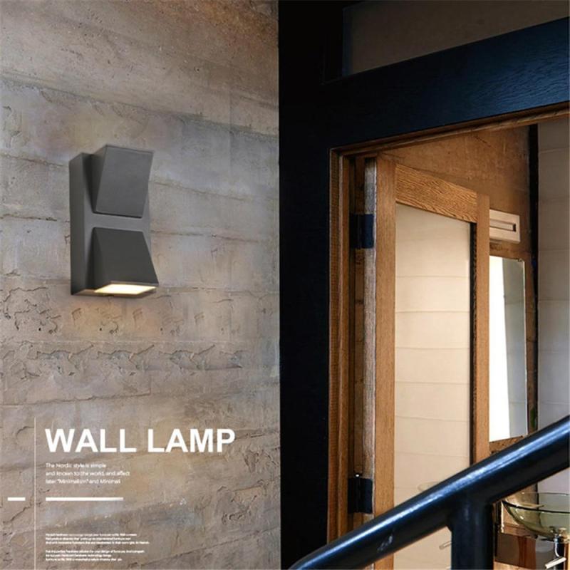 Terin Nowoczesna Czarna Zewnętrzna Lampa Ścienna LED