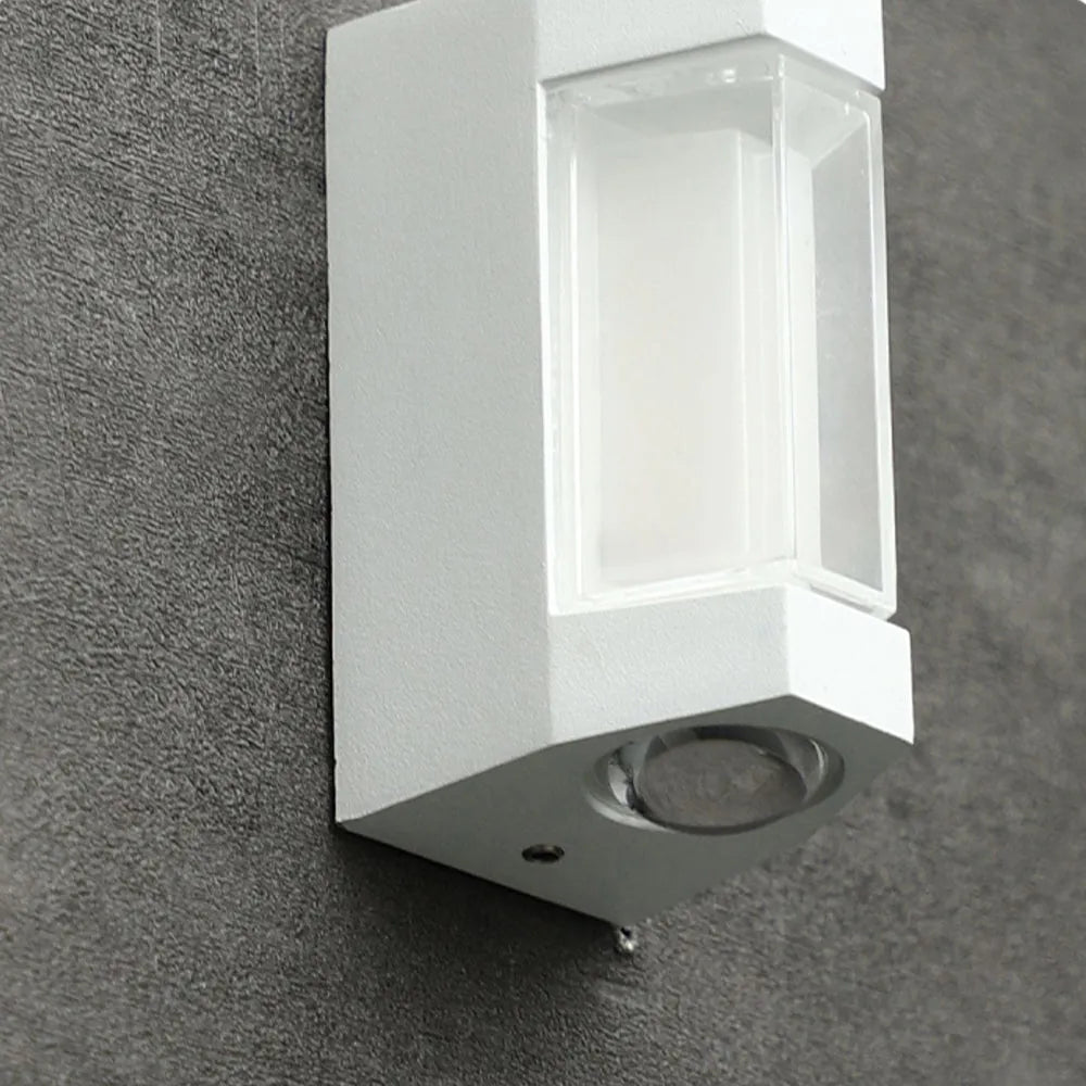 Lampa ścienna Alvoren Nordycka Zewnętrzna Góra-Dół Biała/Czarna