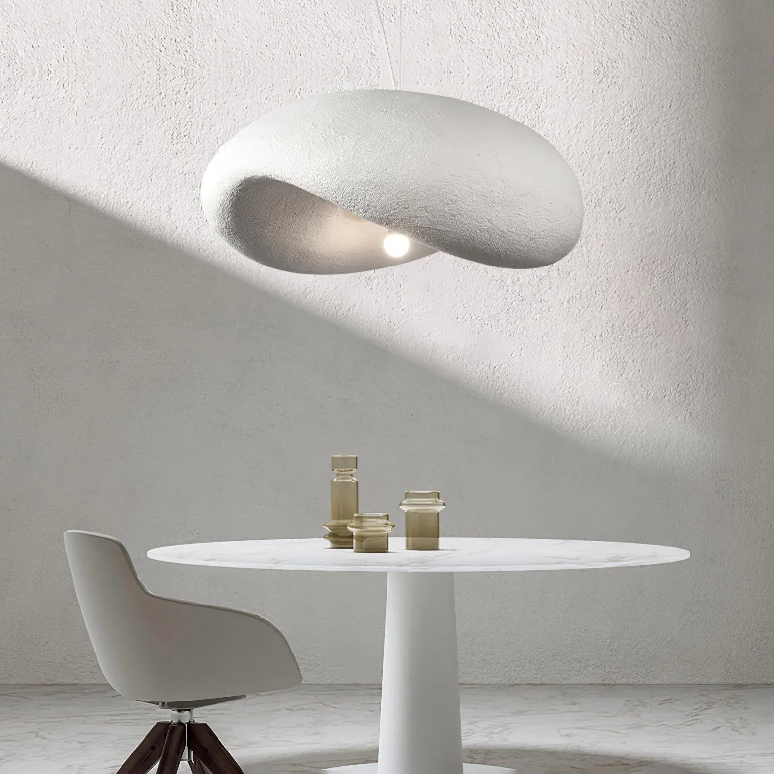 Lampa wisząca Cosmo w kształcie chmury w stylu Wabi Sabi